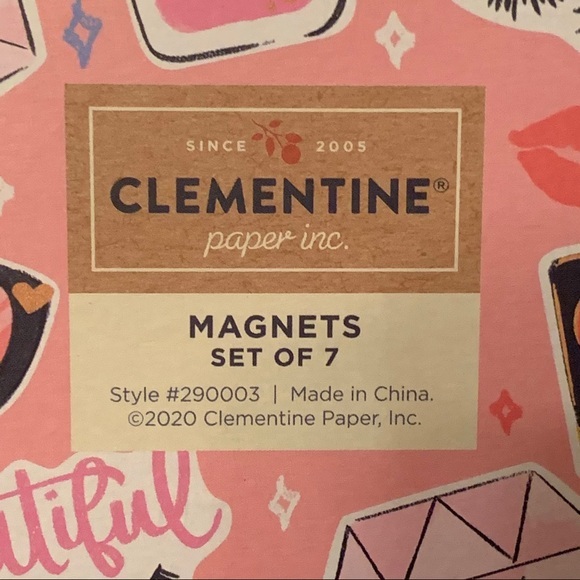 New in box Set of 7 fashionista magnets makeup - Picture 4 of 4